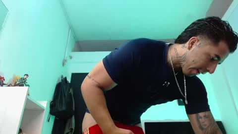 Darius Phoenix  online show from 05.08.26
