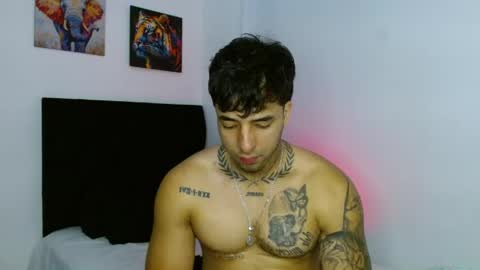 Darius Phoenix  online show from 05.15.26