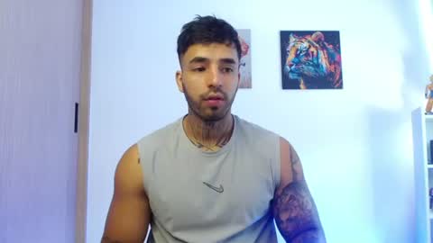 Darius Phoenix  online show from 07.14.26