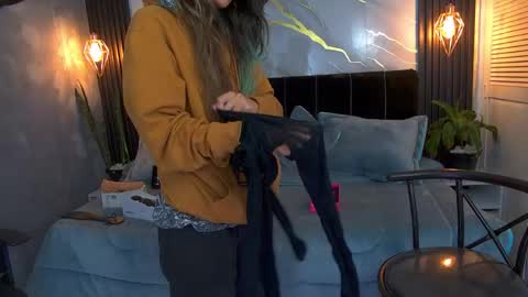 dark_dominika online show from 05.19.26