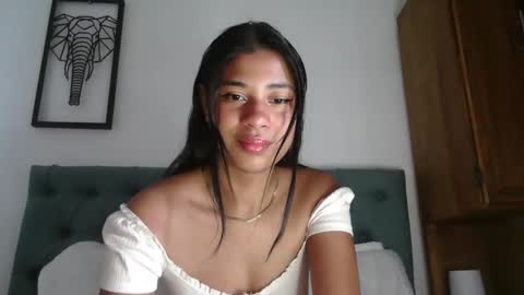 Sofia online show from 10.05.25