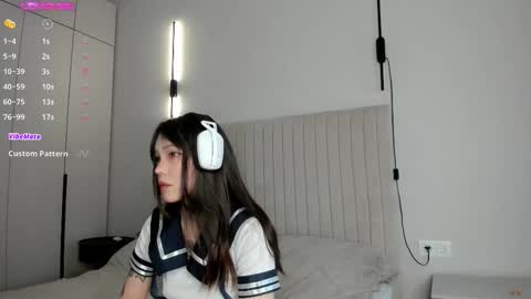 Ester online show from 02.25.26