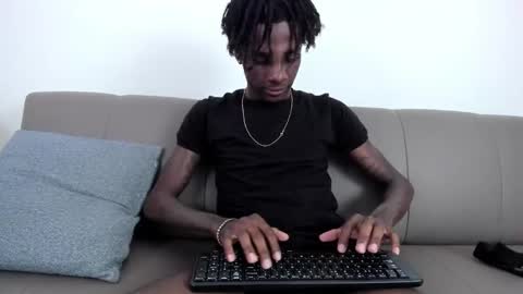 dark_fantasy9 online show from 03.25.26