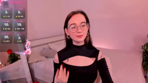 Snapshot of dark_lola_ chatting on 02.16.25 Lola online show from 02.16.25