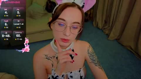 Snapshot of dark_lola_ chatting on 02.24.25 Lola online show from 02.24.25