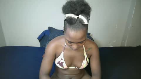 dark_lovly online show from 02.19.26