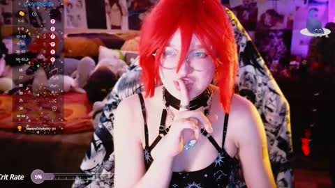 Snapshot of dark_lucious chatting on 01.04.25 Lucious Foijieh online show from 01.04.25