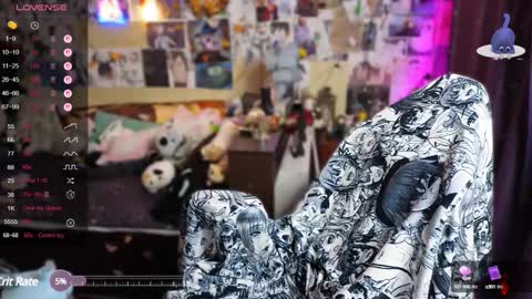 Snapshot of dark_lucious chatting on 03.08.25 Lucious Foijieh online show from 03.08.25