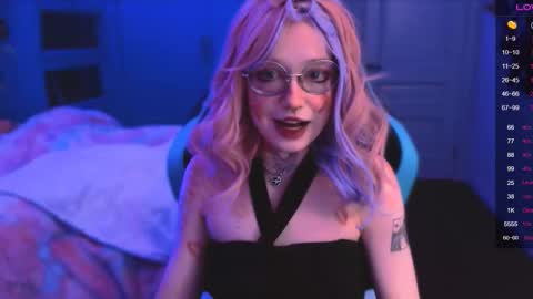 Lucious Foijieh online show from 02.14.26