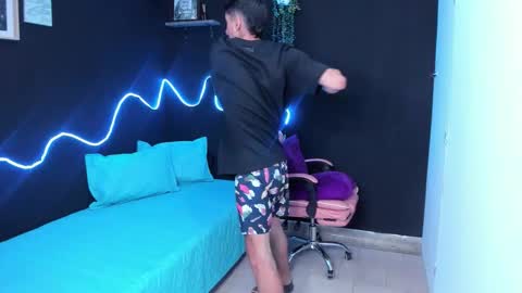 dark_valentino online show from 03.04.26