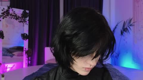 Vamp  online show from 01.15.25