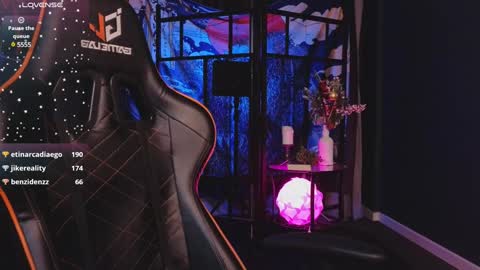 Vamp  online show from 01.22.25