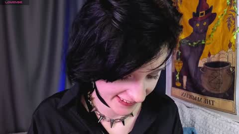 Vamp  online show from 01.23.25