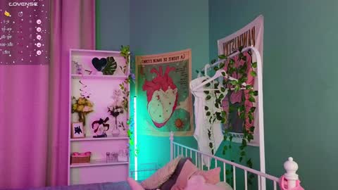 Vamp  online show from 02.06.25