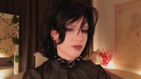 Vamp  online show from 02.21.25