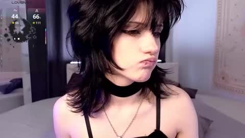 Vamp  online show from 09.15.25