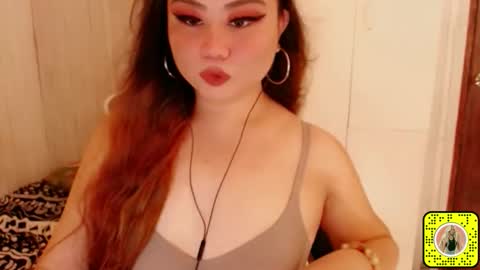 Snapshot of darkbirde chatting on 11.29.25 Rose Dawson online show from 11.29.25