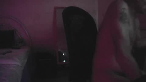 Snapshot of darkdance chatting on 05.03.26 freak soul online show from 05.03.26