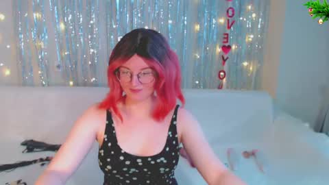 Kelly online show from 01.04.25