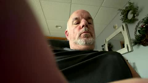 darknite083072 online show from 12.23.25