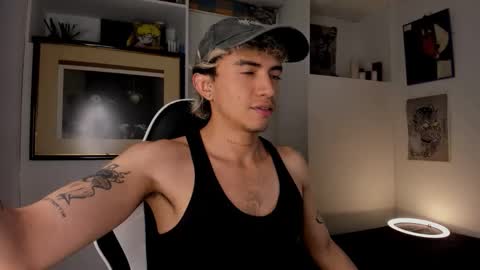 Snapshot of darkodark0 chatting on 02.02.26 Darko online show from 02.02.26