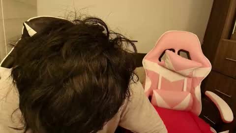 darkpleasuress online show from 11.02.25