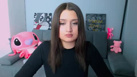 Amelie online show from 04.13.26