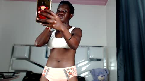 darkskin_quin online show from 04.02.26