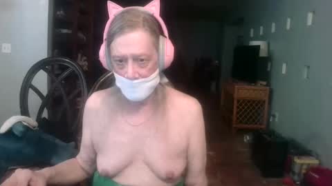 Snapshot of darla_darling1222101 chatting on 02.12.26 darla_darling1222101 online show from 02.12.26