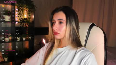 Belle online show from 11.21.25