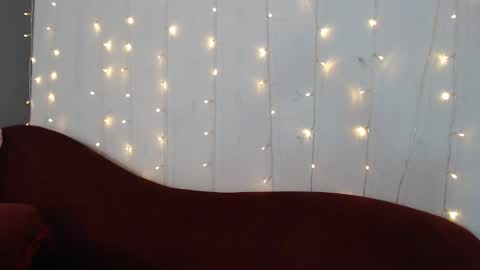 Snapshot of darlafae chatting on 01.10.25 Darla Fae online show from 01.10.25