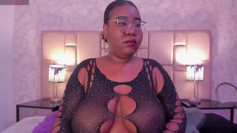 Snapshot of darnellqueen chatting on 01.27.25 Darnell Queen online show from 01.27.25