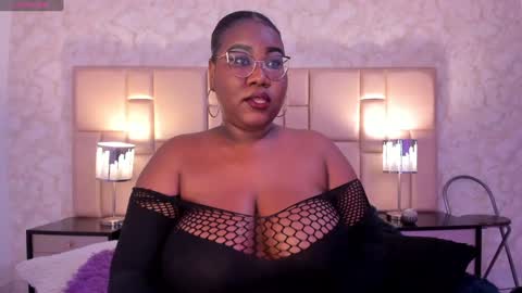 Snapshot of darnellqueen chatting on 02.06.25 Darnell Queen online show from 02.06.25