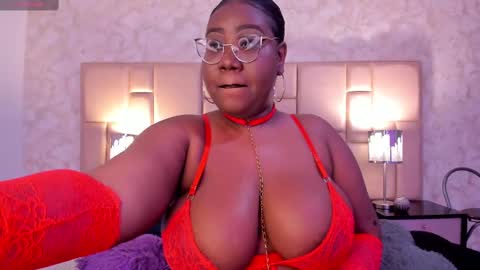 Snapshot of darnellqueen chatting on 02.12.25 Darnell Queen online show from 02.12.25