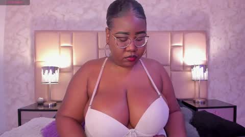Snapshot of darnellqueen chatting on 02.24.25 Darnell Queen online show from 02.24.25