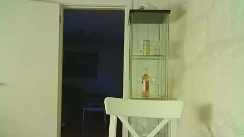 Snapshot of dartanjanas chatting on 01.18.25 Dario online show from 01.18.25