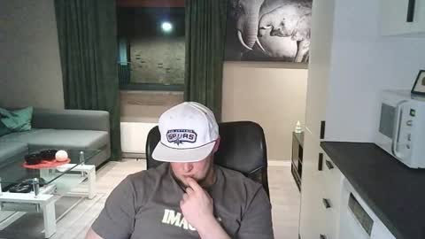 Snapshot of dartanjanas chatting on 02.03.26 Dario online show from 02.03.26