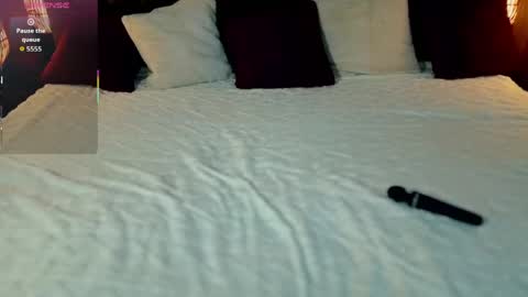 daryana_gray online show from 04.14.26