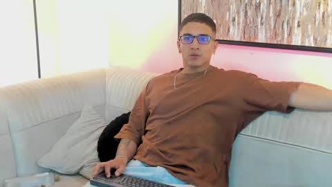 Dash online show from 02.08.26