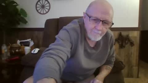 dave571960 online show from 02.06.25