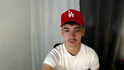 Snapshot of dave_cummers chatting on 02.06.26 DAVE online show from 02.06.26