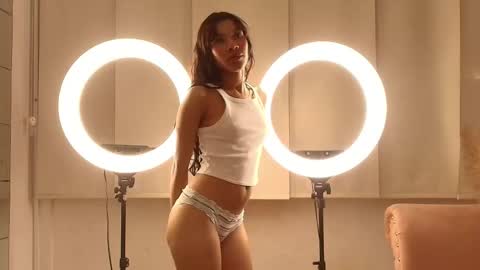 daviana_hill online show from 12.05.25