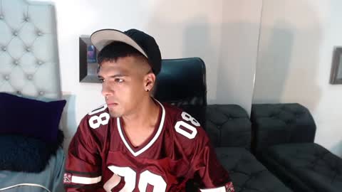 Snapshot of david_bandercock chatting on 12.24.24 david_bandercock online show from 12.24.24