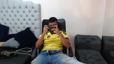 Snapshot of david_bandercock chatting on 01.28.25 david_bandercock online show from 01.28.25