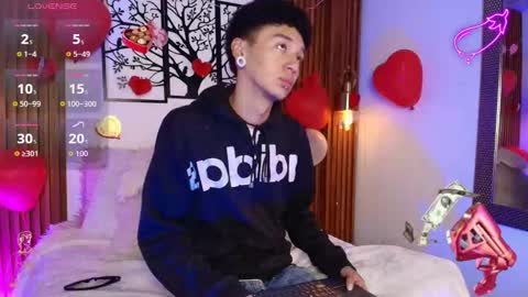 Snapshot of david_banks_ chatting on 02.18.26 David online show from 02.18.26