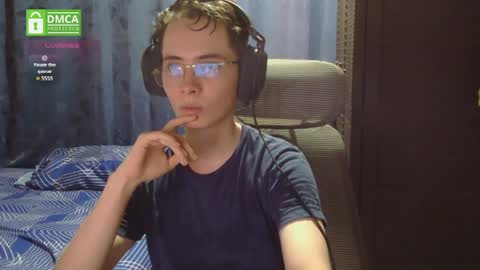 Snapshot of david_colombian chatting on 06.01.26 ProgrammerBoy online show from 06.01.26