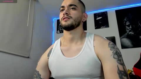 Snapshot of david_franco1 chatting on 02.17.25 Twitter davidsanctum online show from 02.17.25
