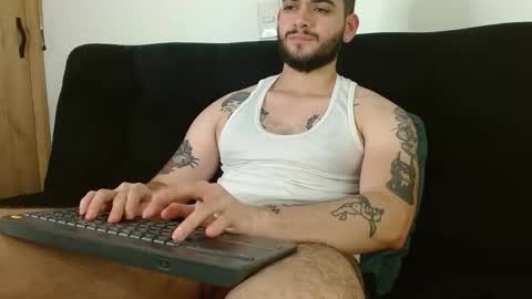 Snapshot of david_franco1 chatting on 09.10.25 Twitter davidsanctum online show from 09.10.25
