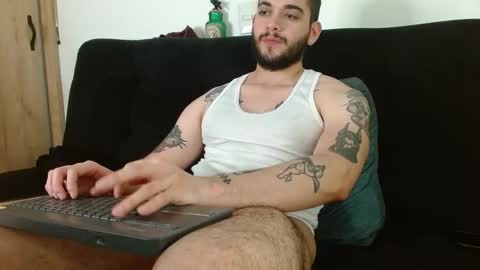 Snapshot of david_franco1 chatting on 09.16.25 Twitter davidsanctum online show from 09.16.25