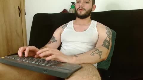 Snapshot of david_franco1 chatting on 09.17.25 Twitter davidsanctum online show from 09.17.25